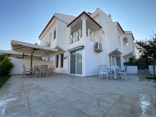 Kadnlar Denizi Mahallesi Villa | The Family Villa