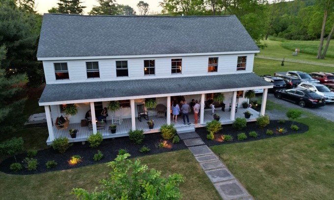 Leeds Other | The Farmhouse at Leeds, a Hudson Valley Retreat
