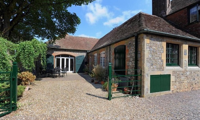 Lyme Regis Cottage | THE FORGE, pet friendly, luxury holiday cottage in Lyme Regis