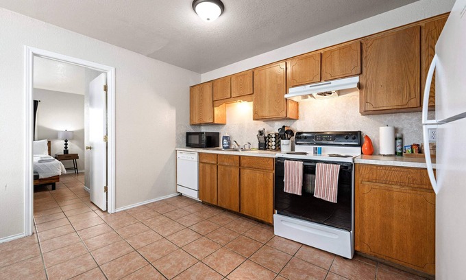 Killeen House | The Fort Hood Inn A S