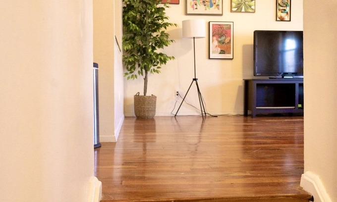 Bedford-Stuyvesant Apartment | The Gallery 2 Bedroom Apt - 20 minutes to Manhattan