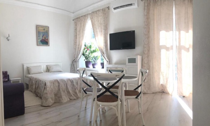 Odessa City Center Apartment | The GardenApartments