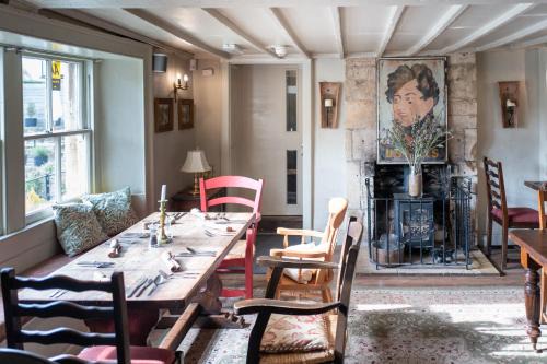 Bradford-on-Avon Hotel | The George