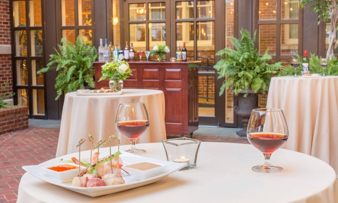 Old Town Winchester Hotel | The George Washington Hotel, A Wyndham Grand Hotel