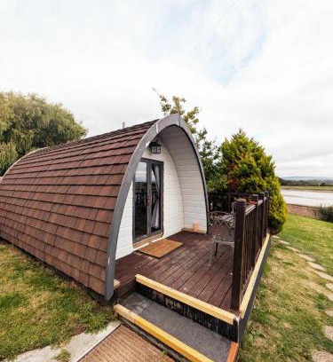 Morecambe Apartment | The Golden Ball Hotel Pods