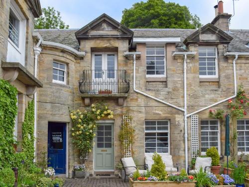 Glenrothes House | The Goldsmiths Apartment