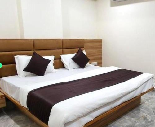 Dholka Hotel | The Gravity Hotel