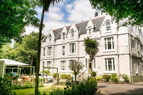 Bournemouth City Centre Hotel | The Green House