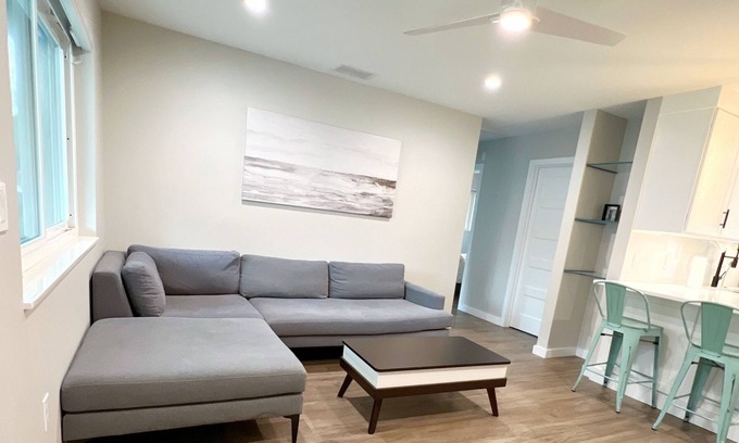 Sarasota Springs House | The Green Larkin: a chemical-free & sustainable central Sarasota ranch