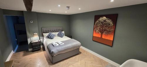 Hethel Apartment | The Greyhound Pub
