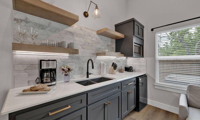Fredericksburg House | The Grove Combo