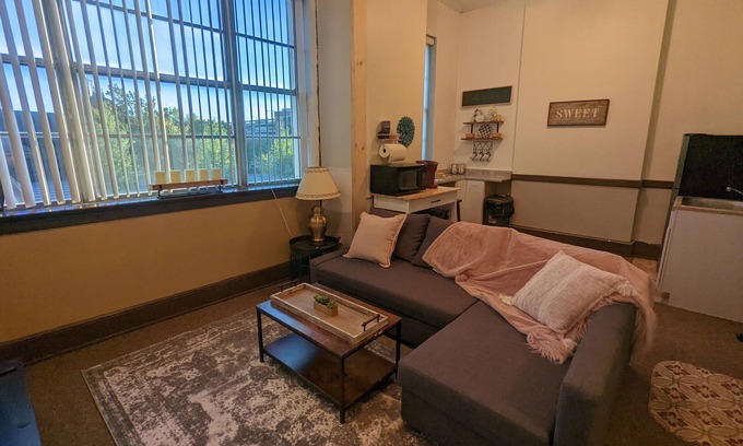 Columbus House | The Heart of Uptown Columbus
