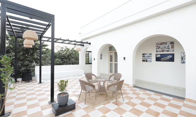 Malviya Nagar Villa | The Helm House by Ebony Stays – Jaipur’s 4BHK Villa Gem, Hosted by Captain