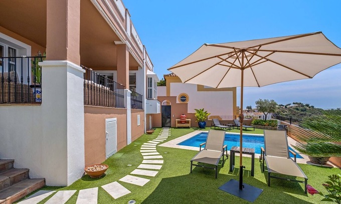 New Golden Mile House | The Heredia of Montemayor