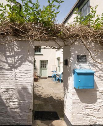 Polruan House | The Hideaway Polruan