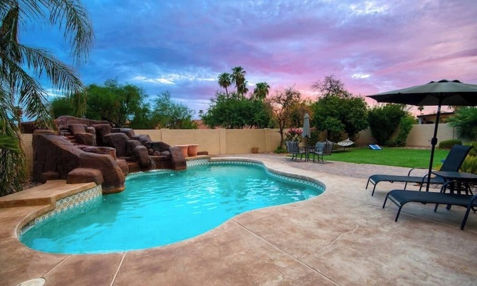 Paradise Valley Village House | The Hideaway Summary: