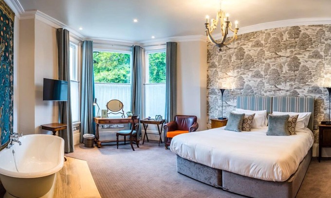 Edgbaston Hotel | The High Field Town House
