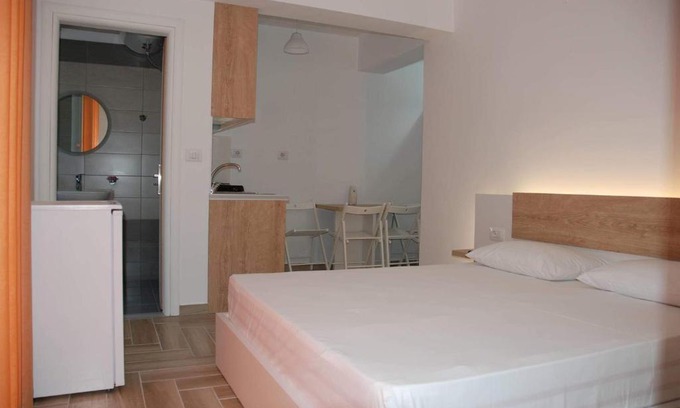 Kodrra Hotel | The Hill Apartment