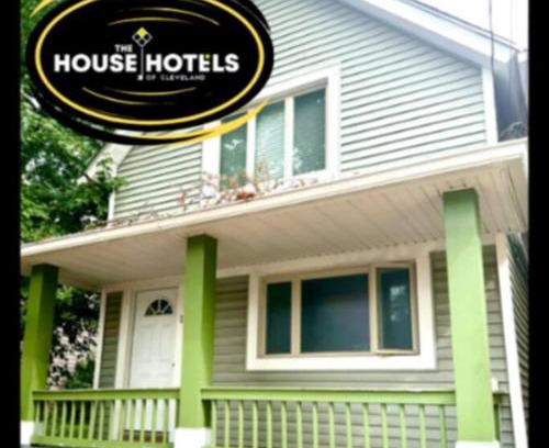 Ohio City Apartment | The House Hotels - Terrific W33rd