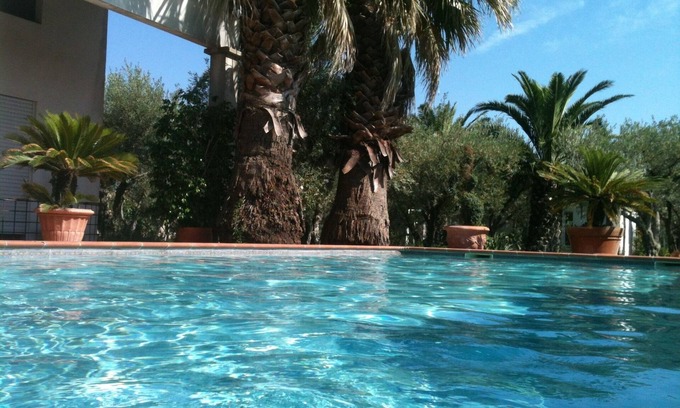 Gallician Villa | THE IMPASSE IN CAMARGUE. A cozy little nest for holidays ideal location