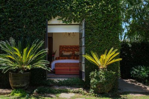 McGregor Apartment | The Ivy Studio