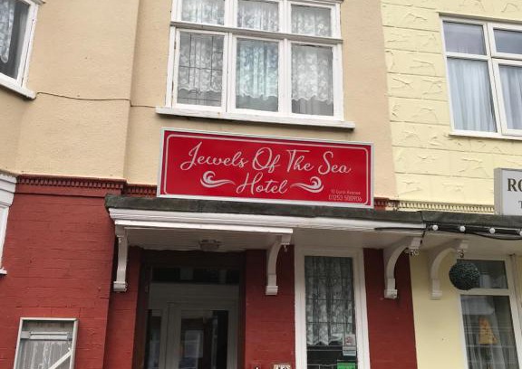 North Shore Bed & Breakfast | The Jewel of the Sea