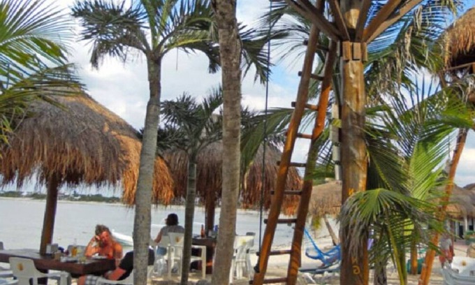 Akumal House | THE JUNGALOW - Fun Family Jungle Bungalownnn