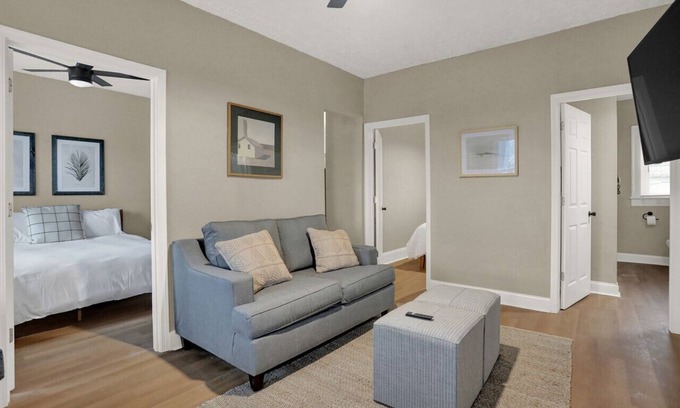 Indianapolis Apartment | The Kaya Unit 6 · Cozy 2 Bed Downtown-West #6