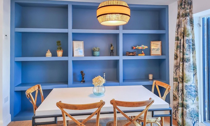 Kinsale House | The Kinsale 4 Center
