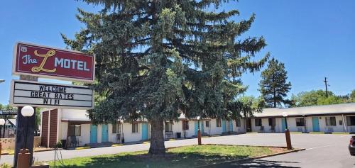 Flagstaff Hotel | The L Motel Downtown/NAU Conference Center