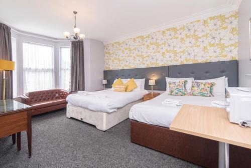 Beeston Hotel | The Linden Leaf Rooms
