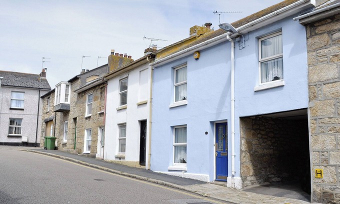 Chysauster Cottage | The Little Blue House