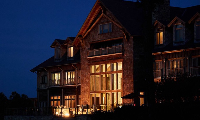 Vesta Cabin | The Lodge at Primland, Auberge Collection
