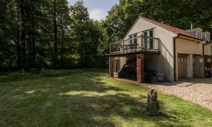 Compton Martin House | The Loft At Nordrach Lodge