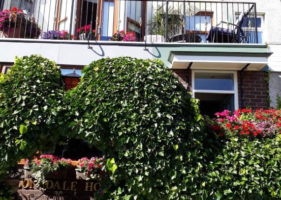 North Shore House | The Lonsdale