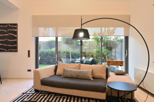 Palaio Faliro Apartment | The Lop Athens Holidays Luxury Suites