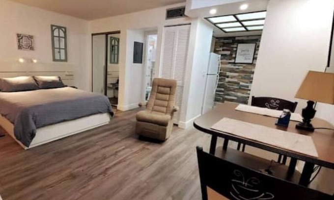 Dunnellon Apartment | The Love Nest by the River