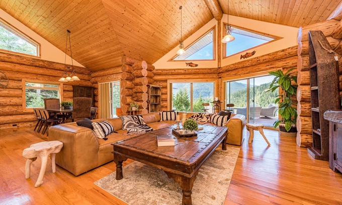 Port Angeles Cabin | The Lower Elwha Rivers Edge w/serene mountain views!
