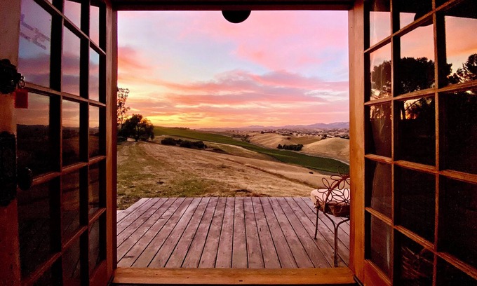 Solvang House | The Magical Paradise Retreat. A spectacular private view estate above Los Olivos