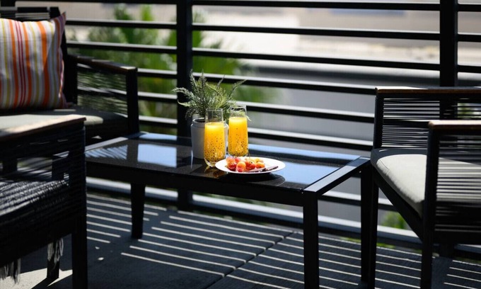 Santa Ana Apartment | The Mandarin @ Main Place