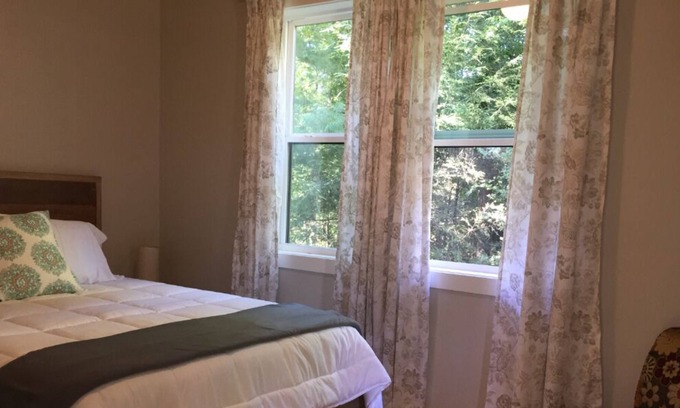 Weaverville Cabin | The Marigold(ADA) - 2BR/1BA - No pet fees