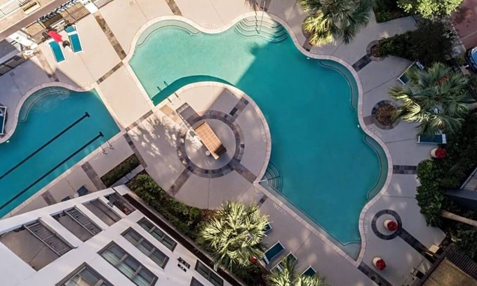Houston Apartment | The Mello Suite~SouthWest King Bed Free Parking~NRG Medical Center Dntwnn
