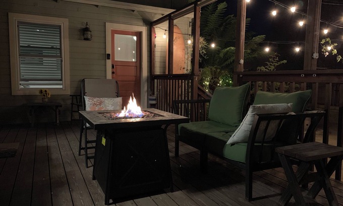 Downtown Monterey House | The Mermaid House - Vintage Monterey Beach House
