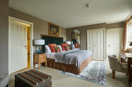 Corsham Hotel | The Methuen Arms