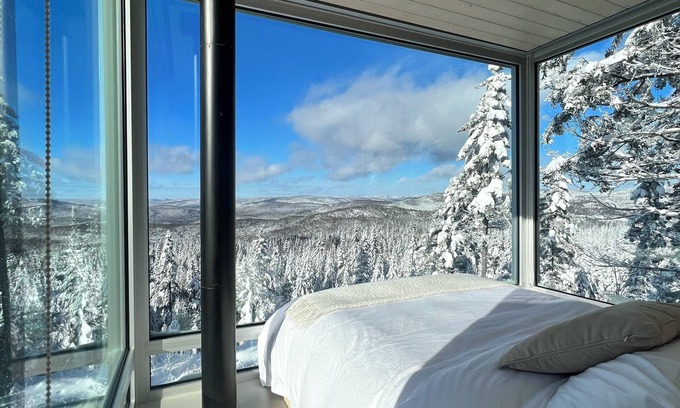 Lac Beauport Ski Chalet | The MICA - Panoramic View With Spa Near Quebec City