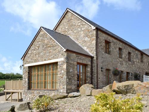 Mydroilin House | The Mill - Om3