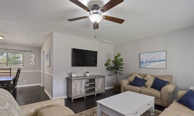 Norfolk - Virginia Beach House | The Morgan Trail House