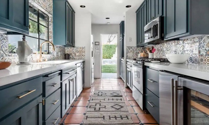 Palm Springs Villa | The Movie Colony Villa a - 5 Bedroom Private Compound! Centrally Located