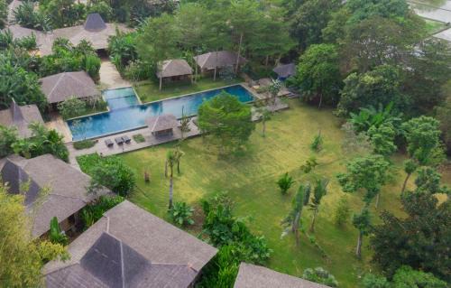Banjar Semer Bed & Breakfast | The New Serenity River Villa