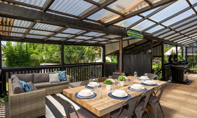 Shoalhaven Heads House | The Oasis Short Drive to Berry and The Beach
